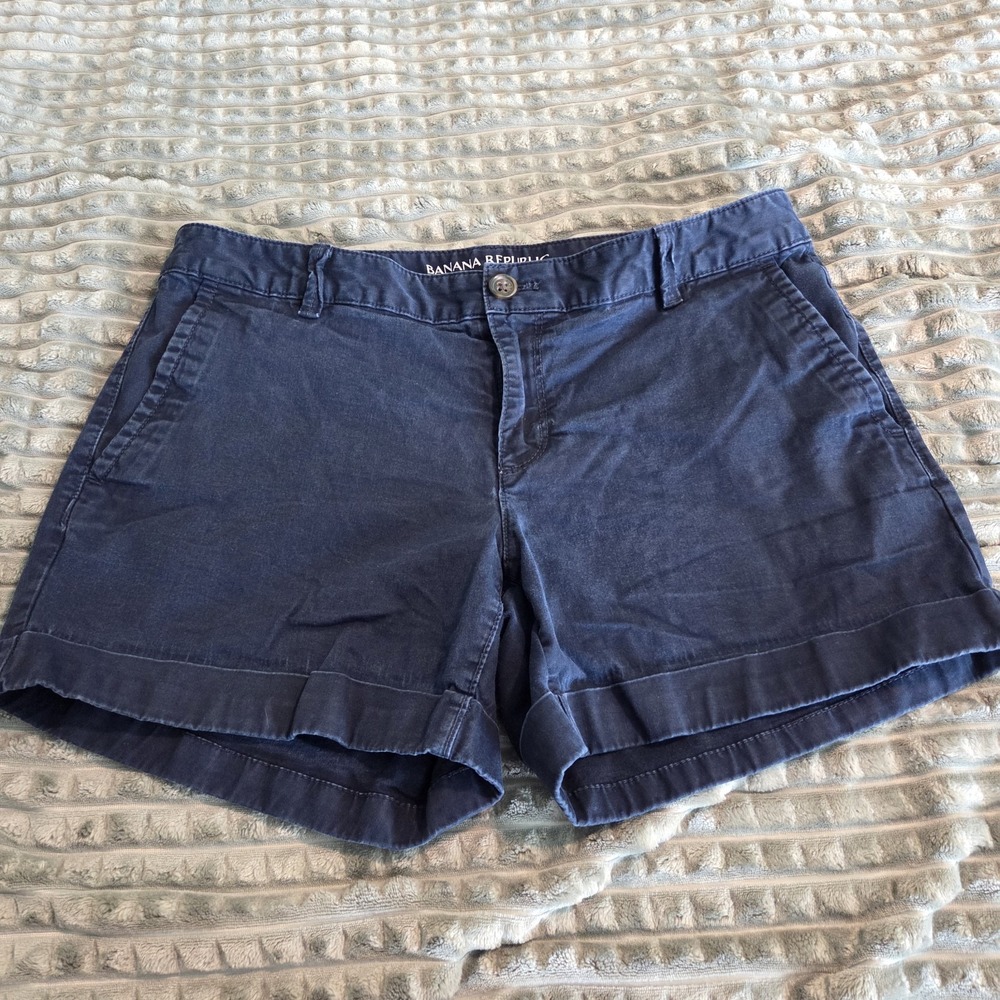 Banana Republic City Chino Shorts Navy Blue Cuffed Cotton Stretch Size 6 Preppy
